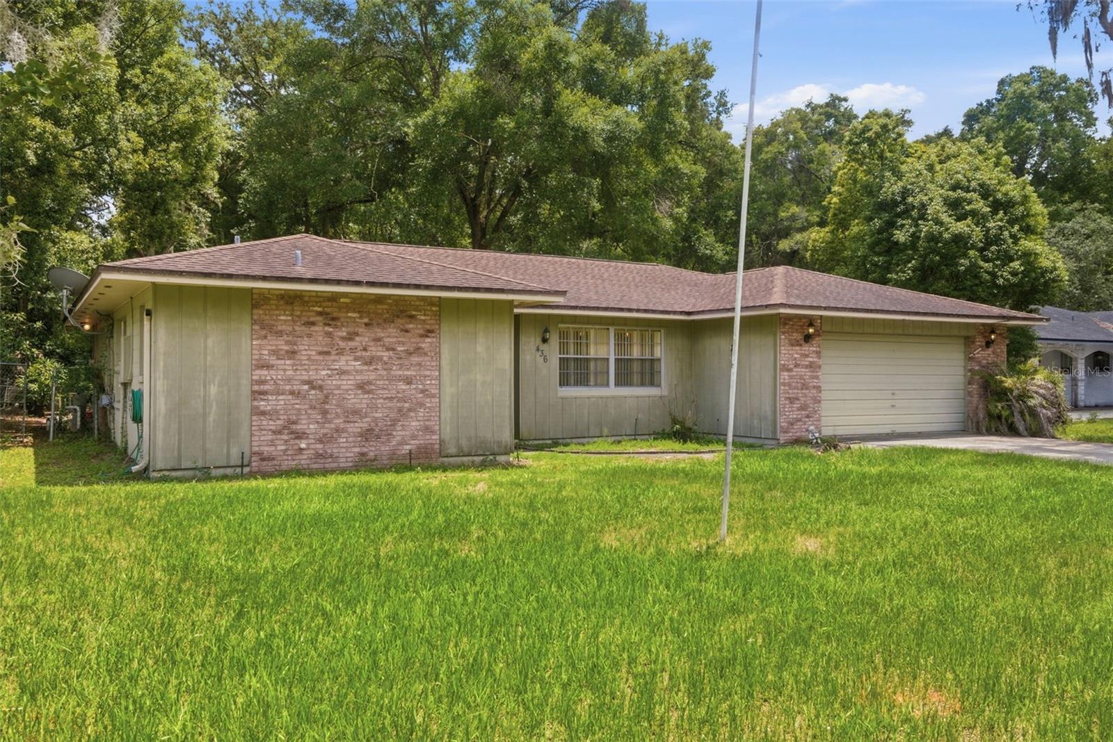 ROLLING OAKS - Residential