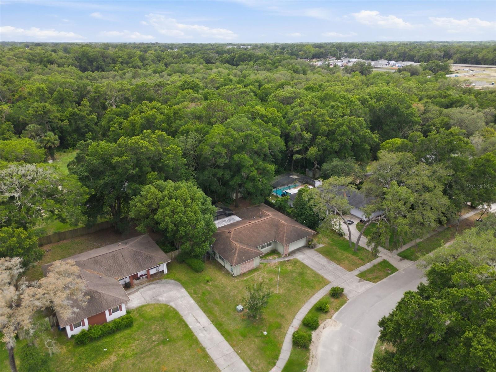 ROLLING OAKS - Residential