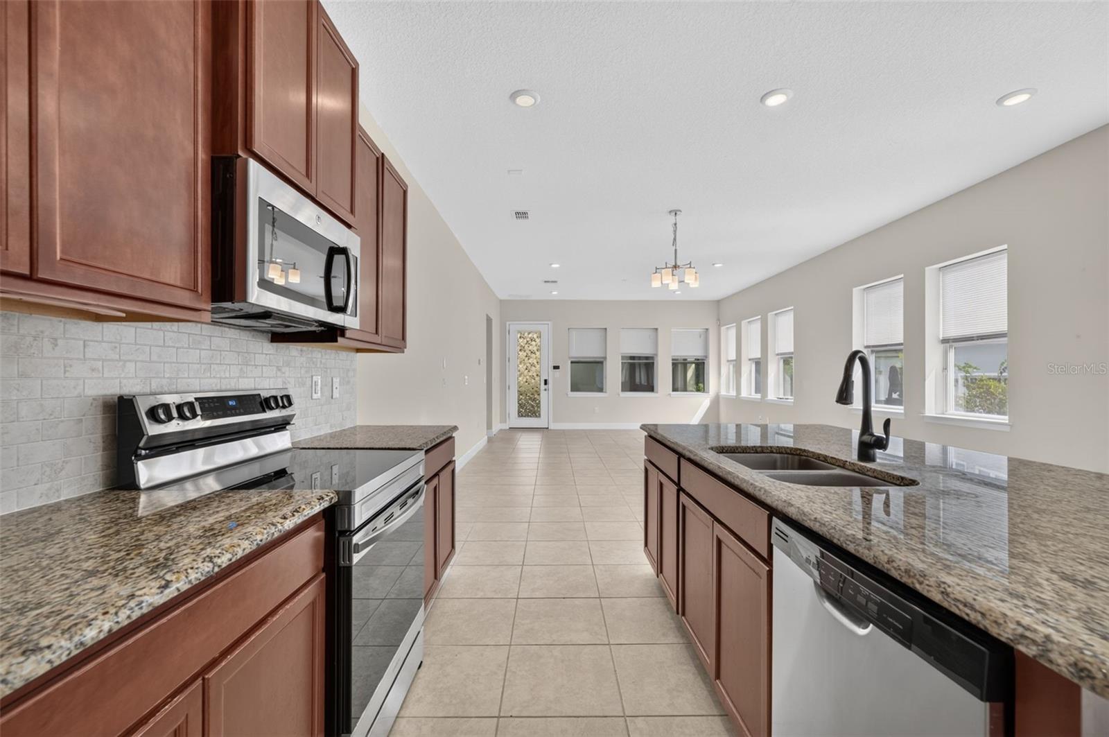LAUREATE PARK PH 7 - Residential Lease