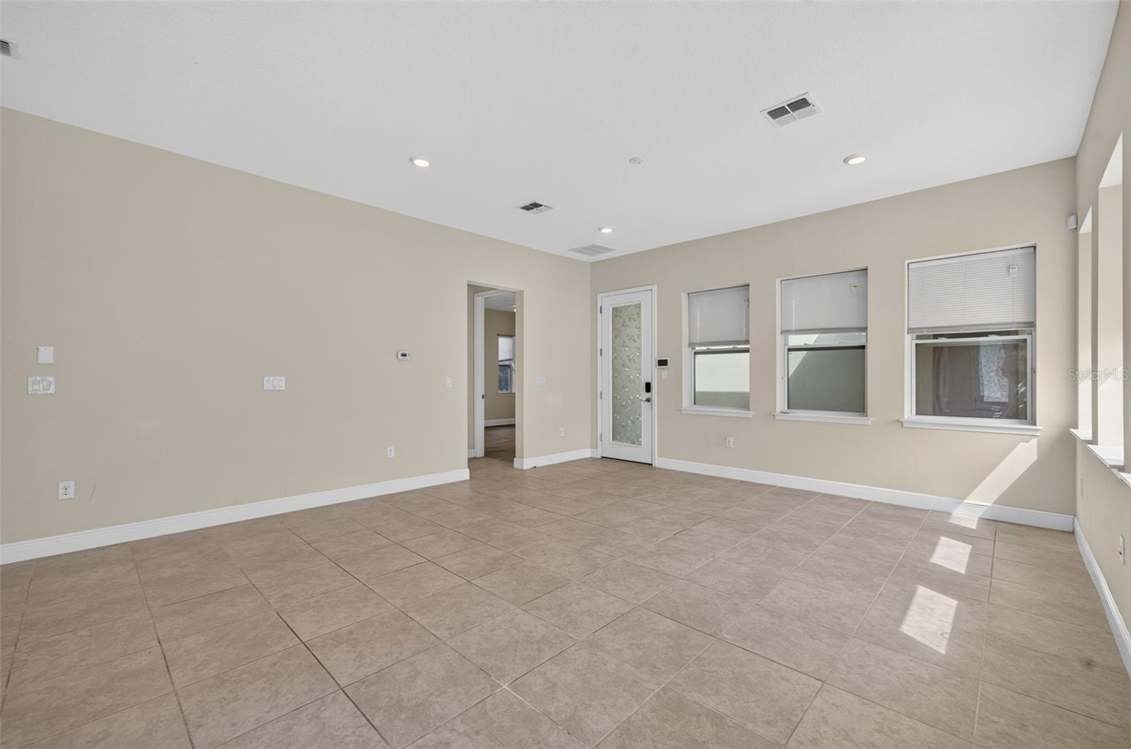LAUREATE PARK PH 7 - Residential Lease