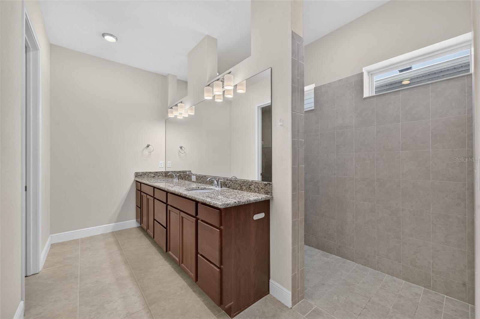 LAUREATE PARK PH 7 - Residential Lease