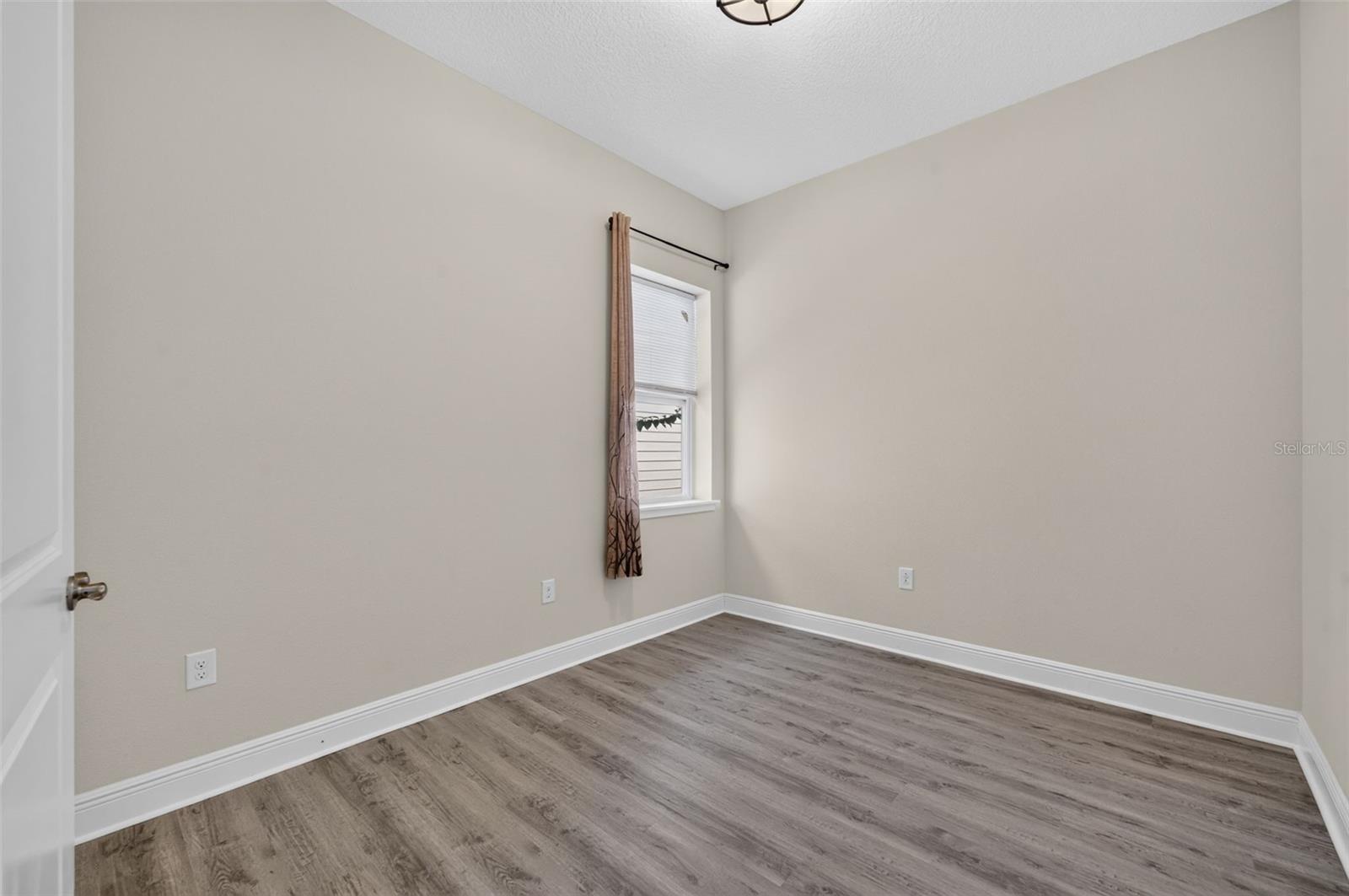 LAUREATE PARK PH 7 - Residential Lease