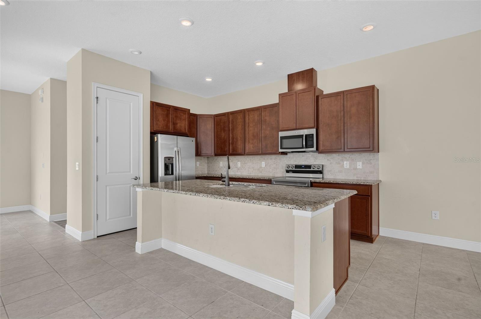 LAUREATE PARK PH 7 - Residential Lease