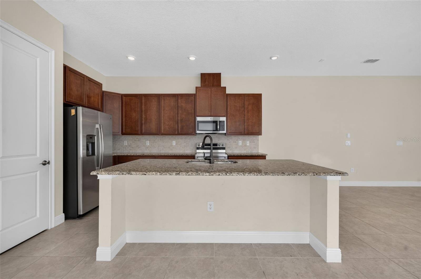 LAUREATE PARK PH 7 - Residential Lease