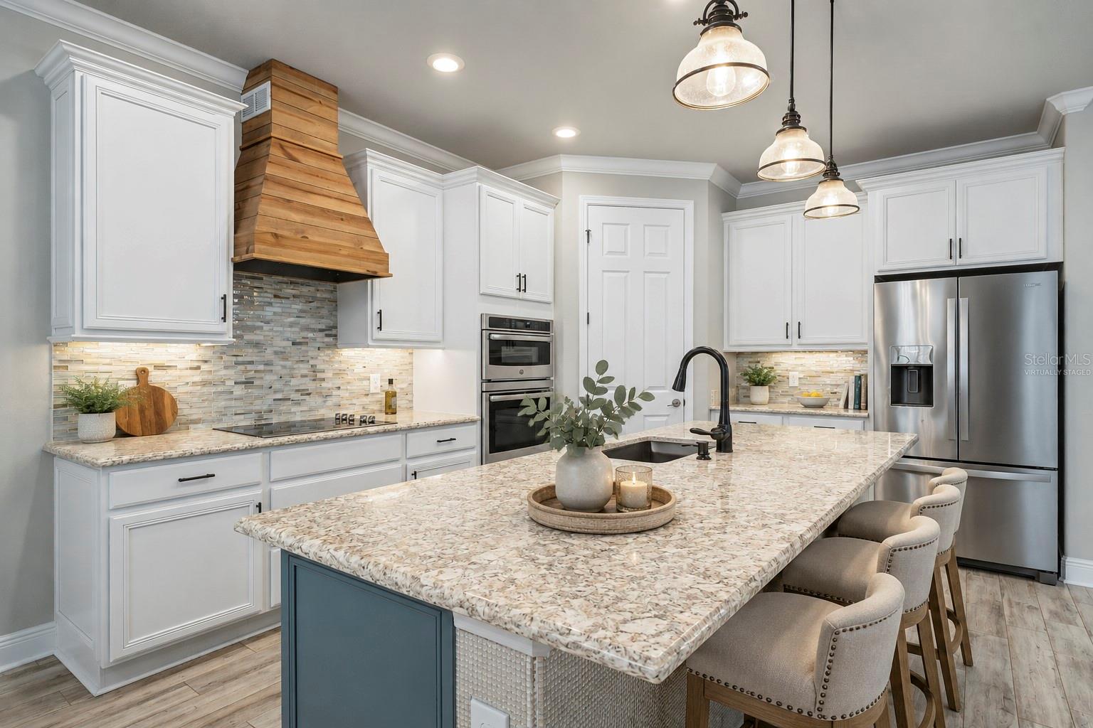 BELLALAGO PH B-2 - Residential