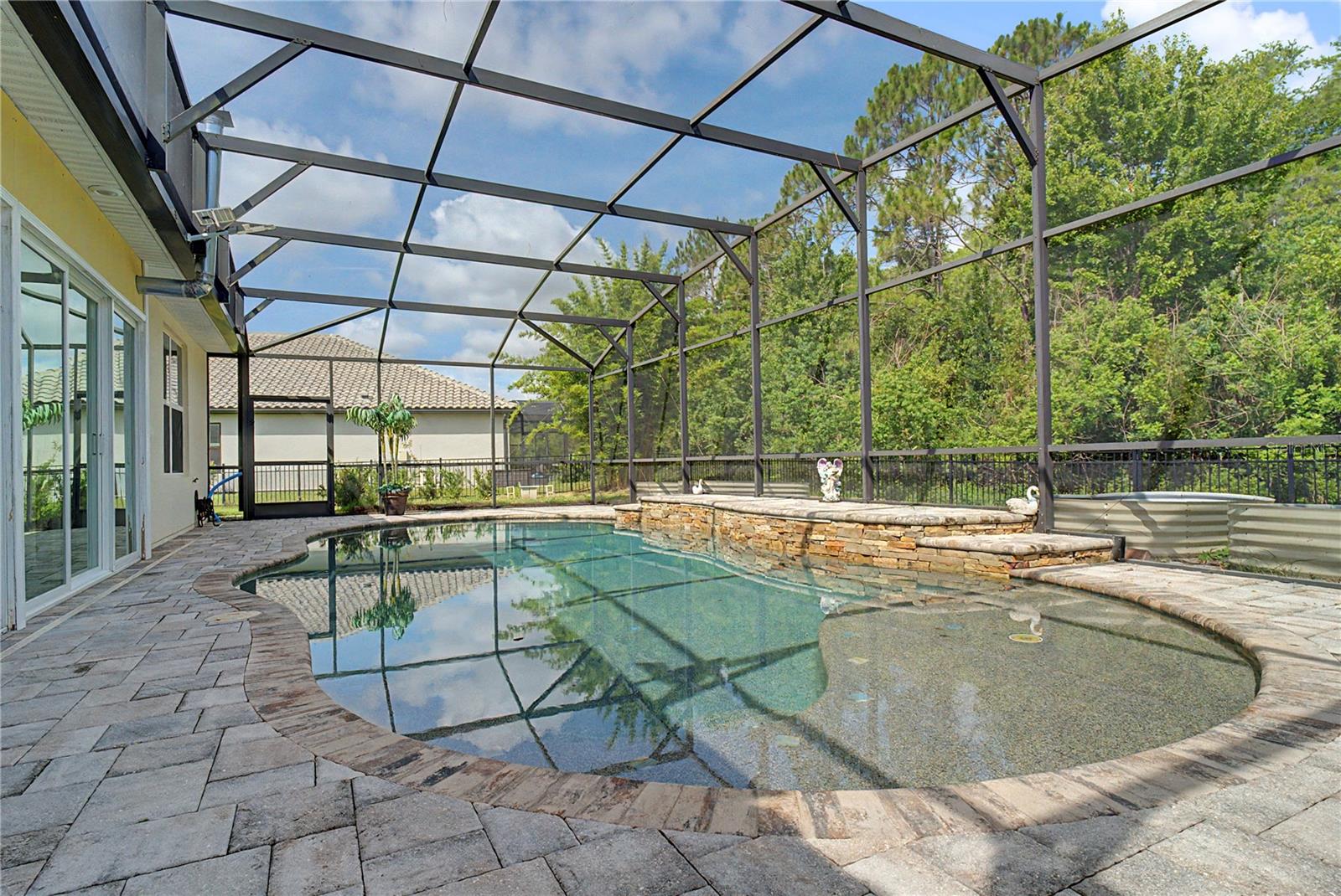 BELLALAGO PH B-2 - Residential
