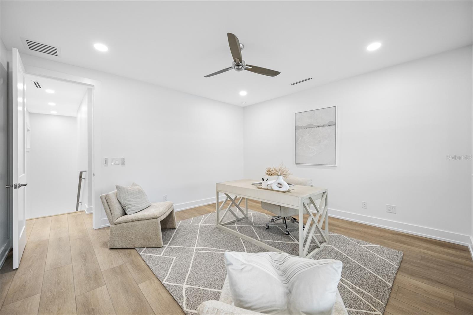 CAUSEWAY ISLES 1ST ADD - Residential