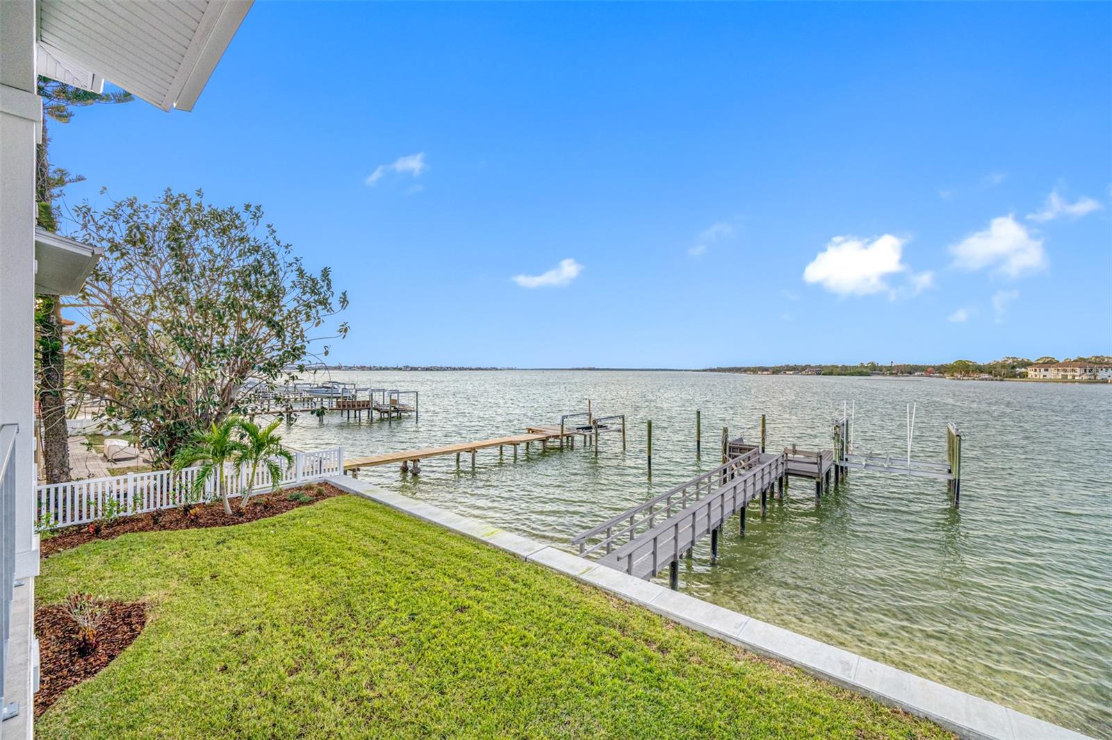 CAUSEWAY ISLES 1ST ADD - Residential