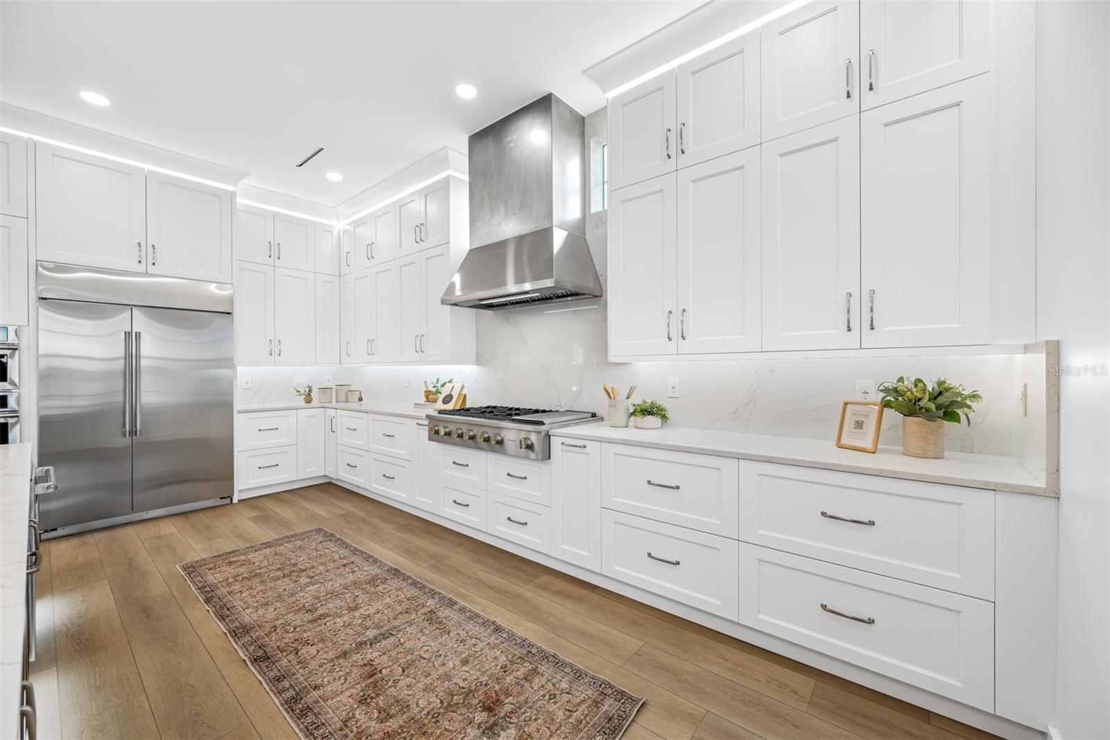CAUSEWAY ISLES 1ST ADD - Residential