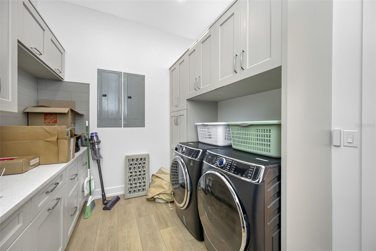 CAUSEWAY ISLES 1ST ADD - Residential