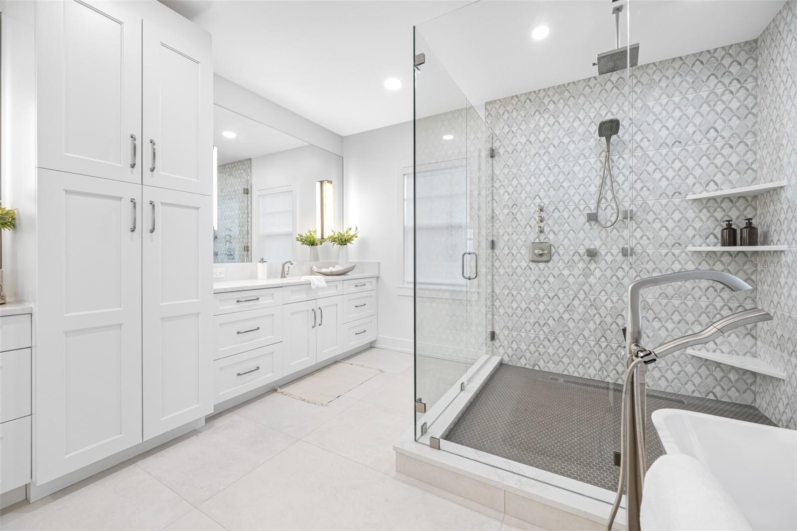 CAUSEWAY ISLES 1ST ADD - Residential