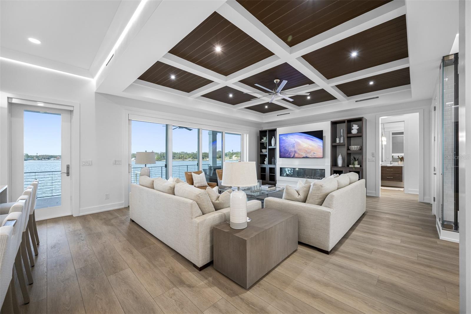 CAUSEWAY ISLES 1ST ADD - Residential