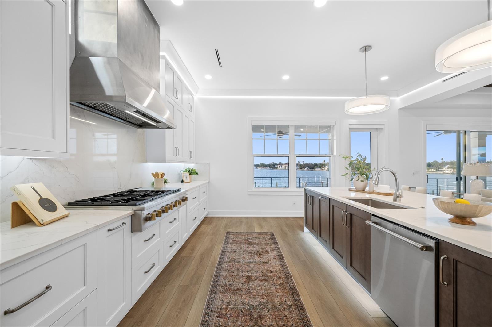 CAUSEWAY ISLES 1ST ADD - Residential