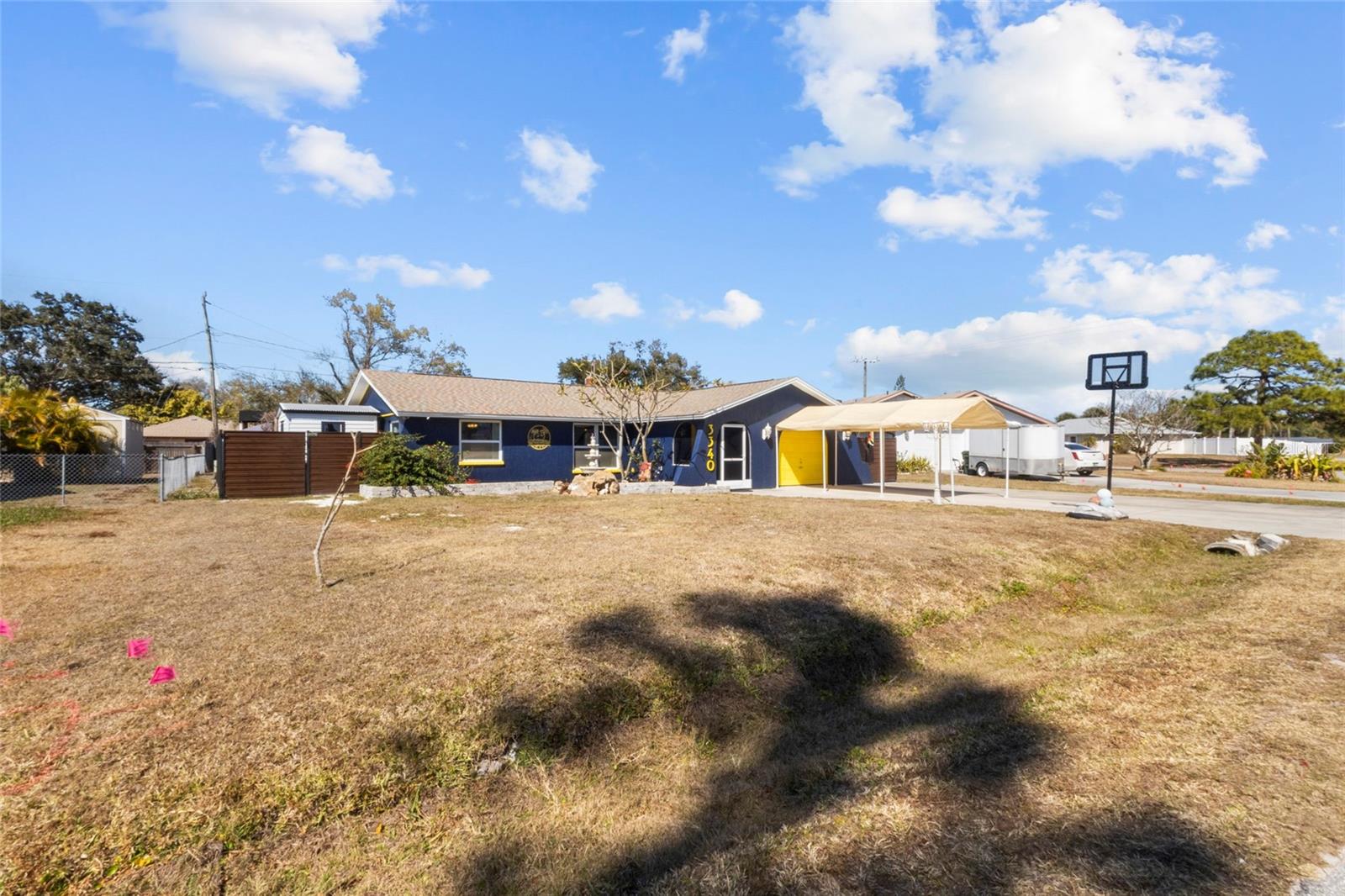 SOUTH VENICE - Residential