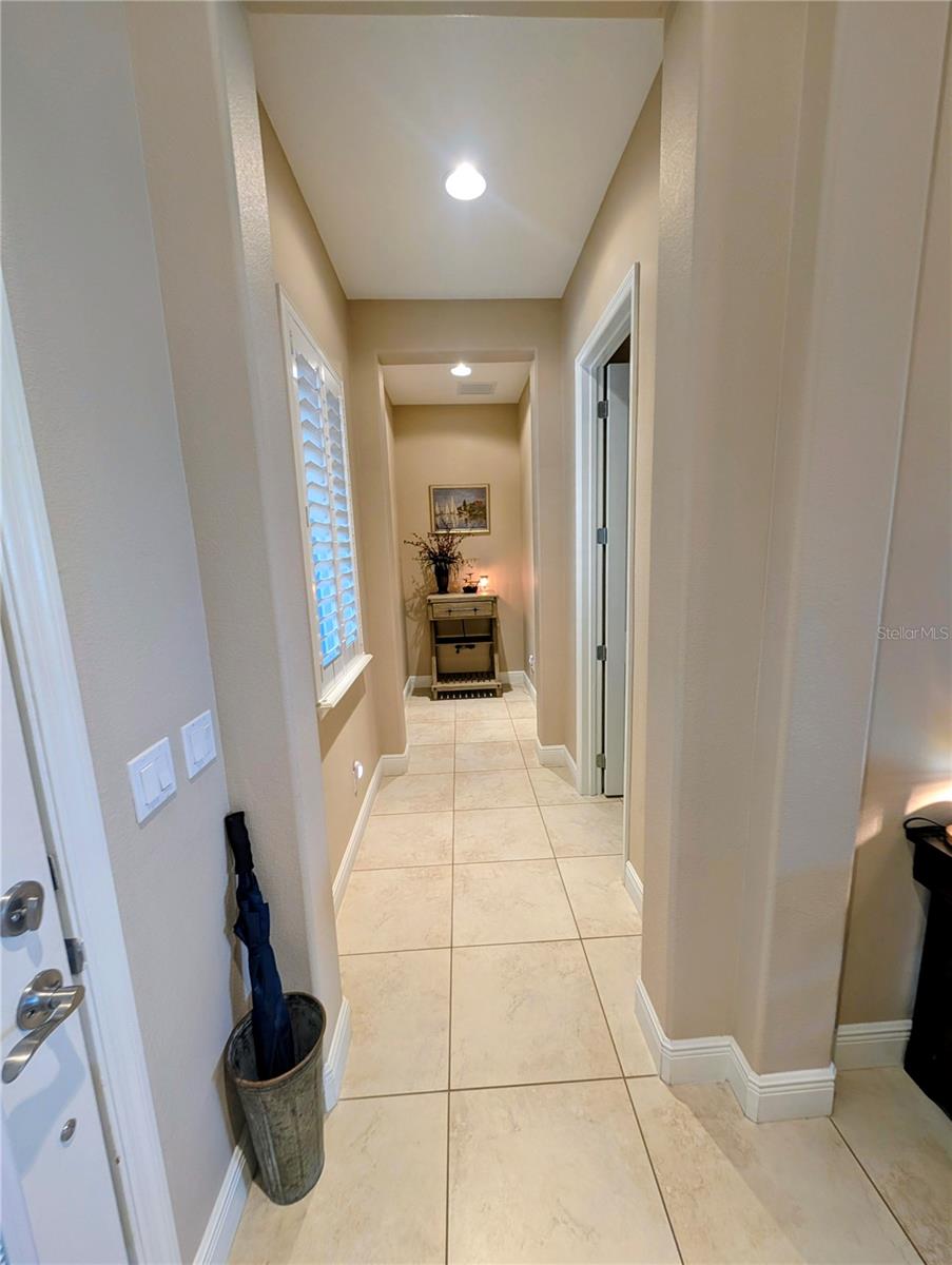 CASCADES/GROVELAND PH 4-1 - Residential