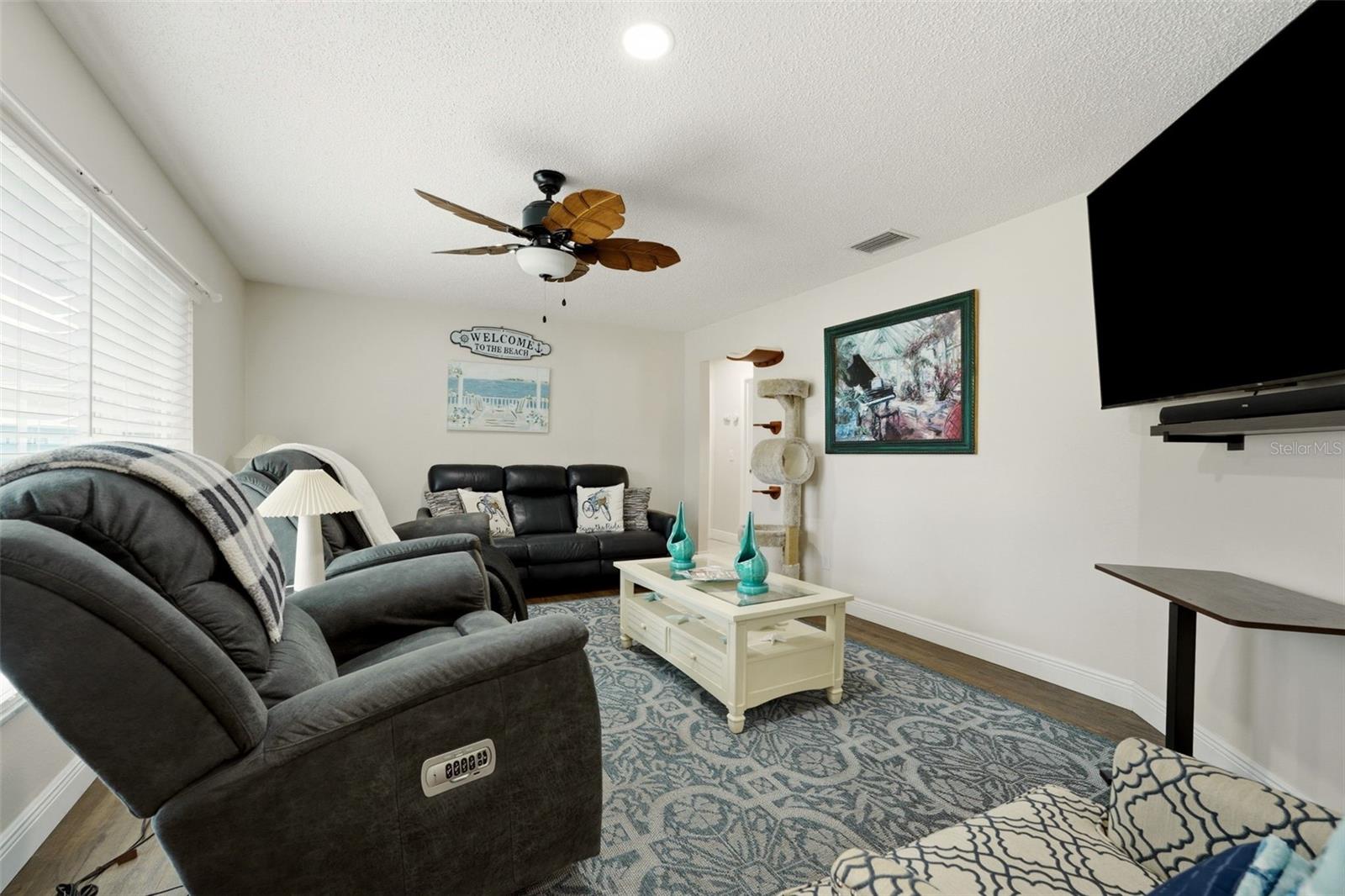 SPANISH PARK 1ST ADD - Residential