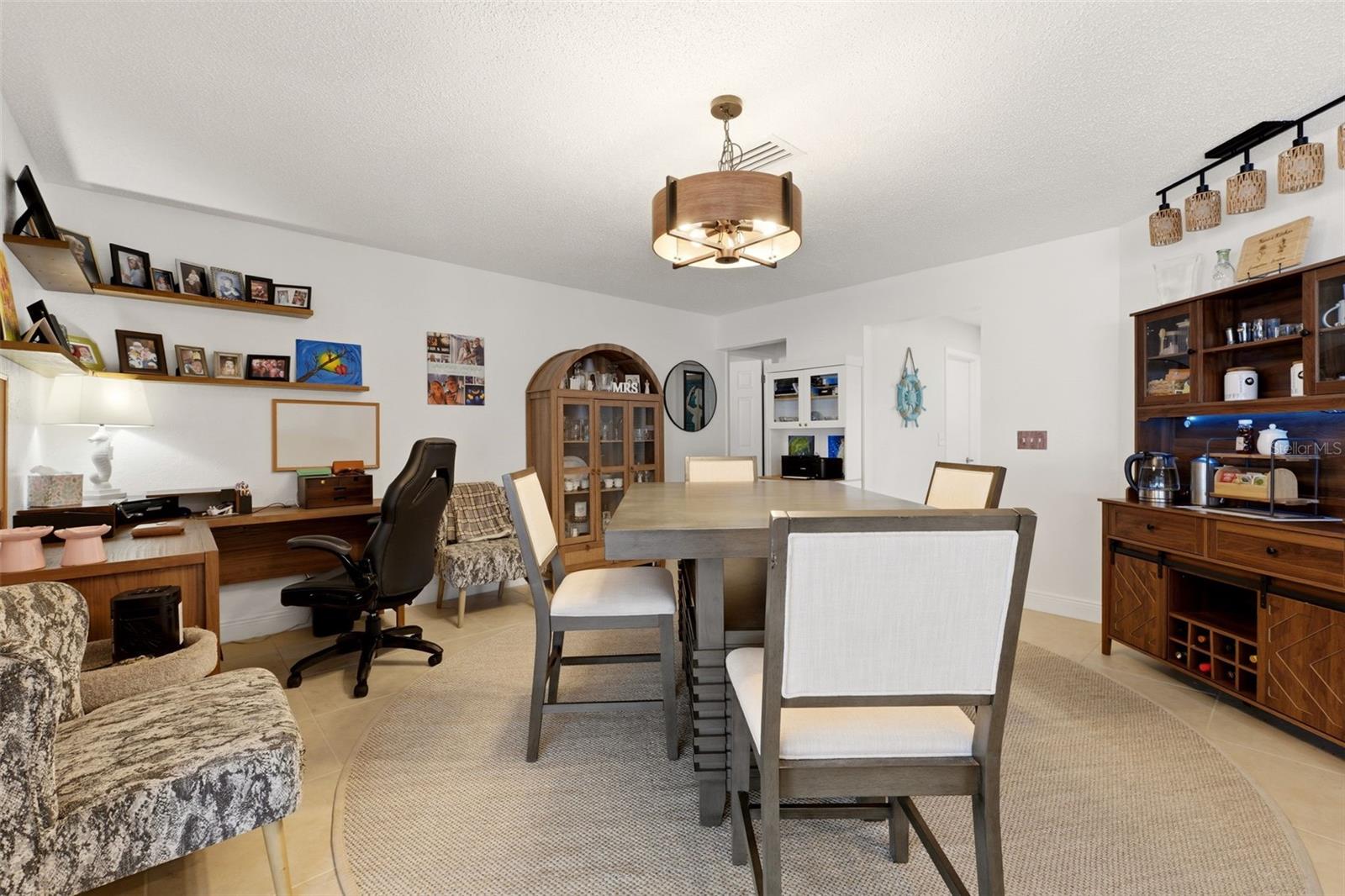 SPANISH PARK 1ST ADD - Residential
