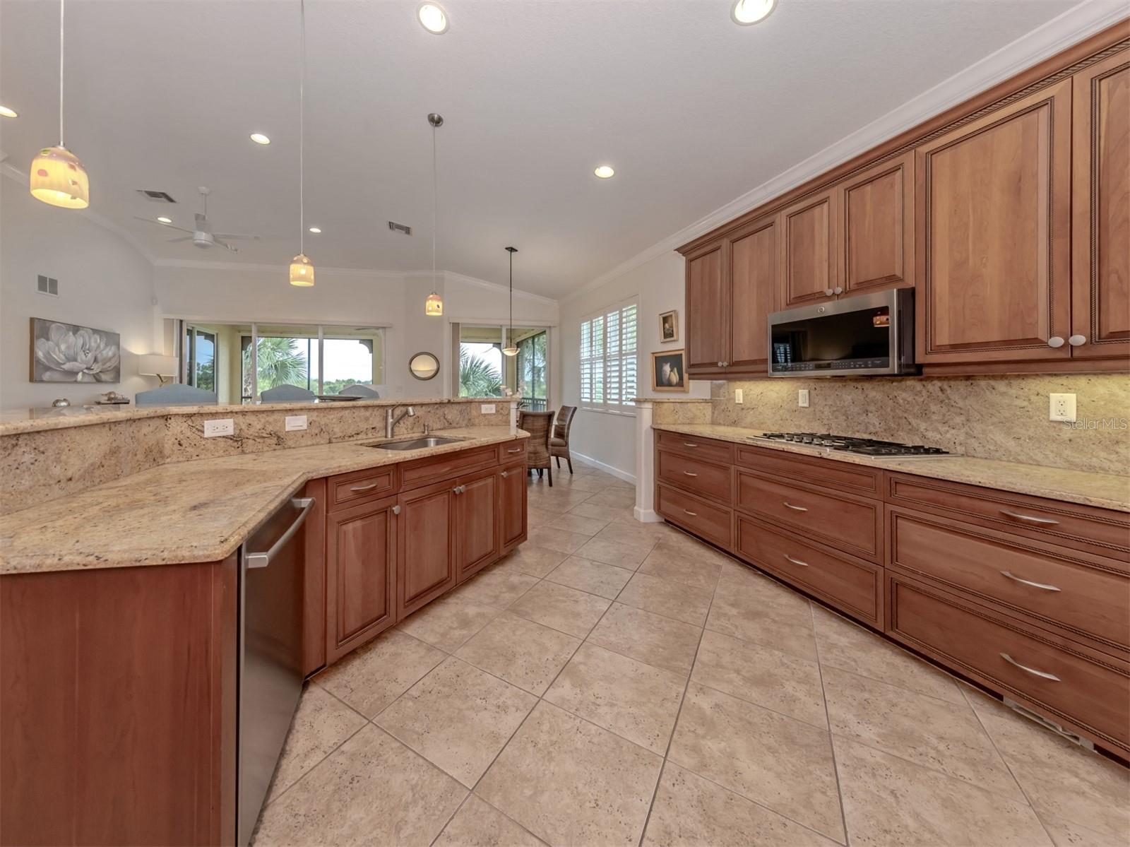 VENETIAN GOLF & RIVER CLUB - Residential
