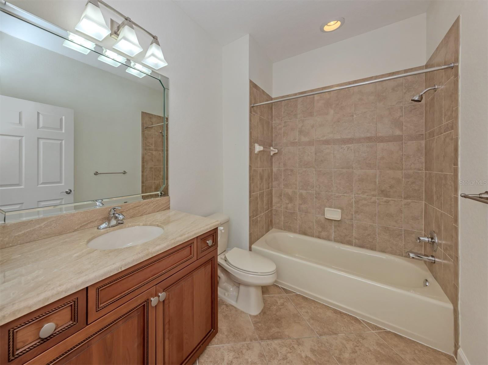 VENETIAN GOLF & RIVER CLUB - Residential