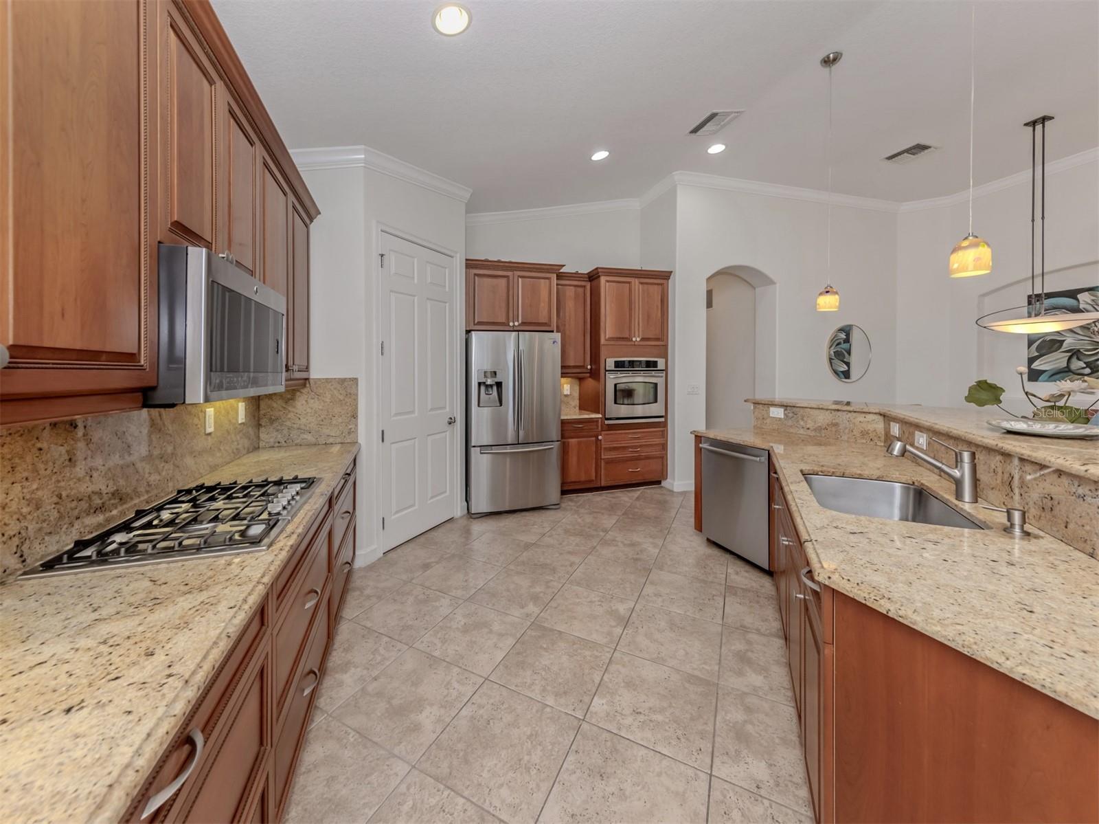 VENETIAN GOLF & RIVER CLUB - Residential