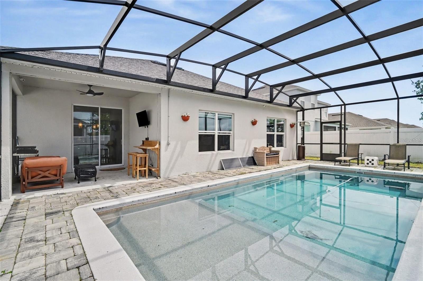 FERNANDA PLACE PH 2 - Residential