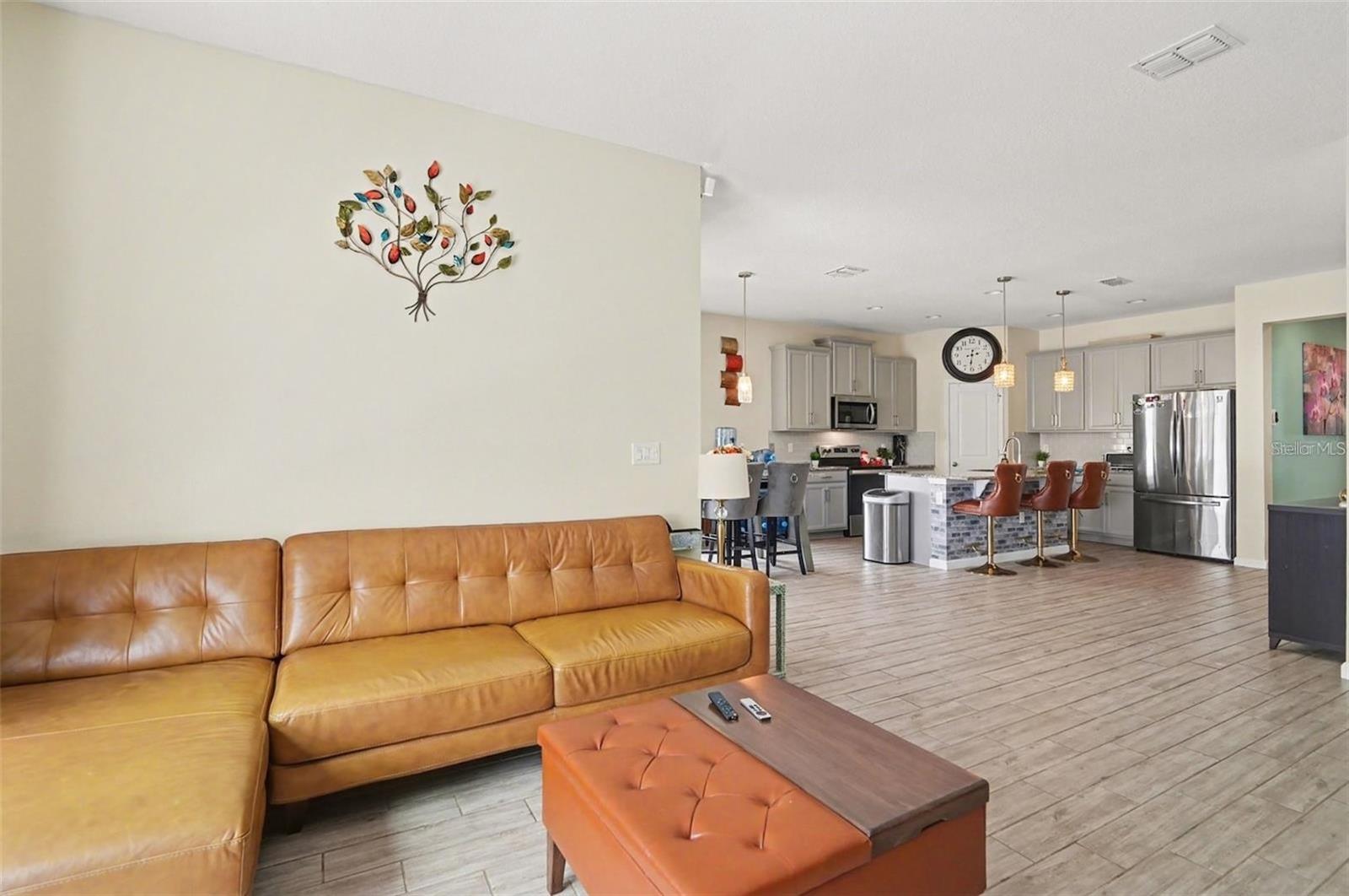 FERNANDA PLACE PH 2 - Residential