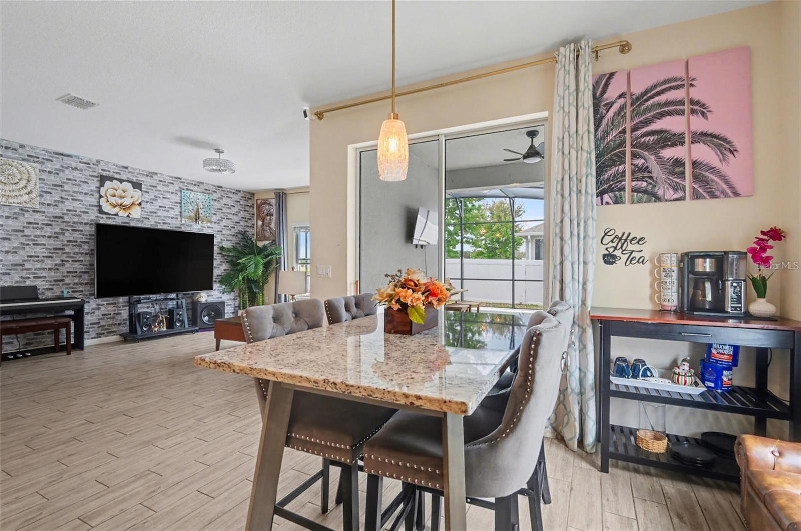 FERNANDA PLACE PH 2 - Residential