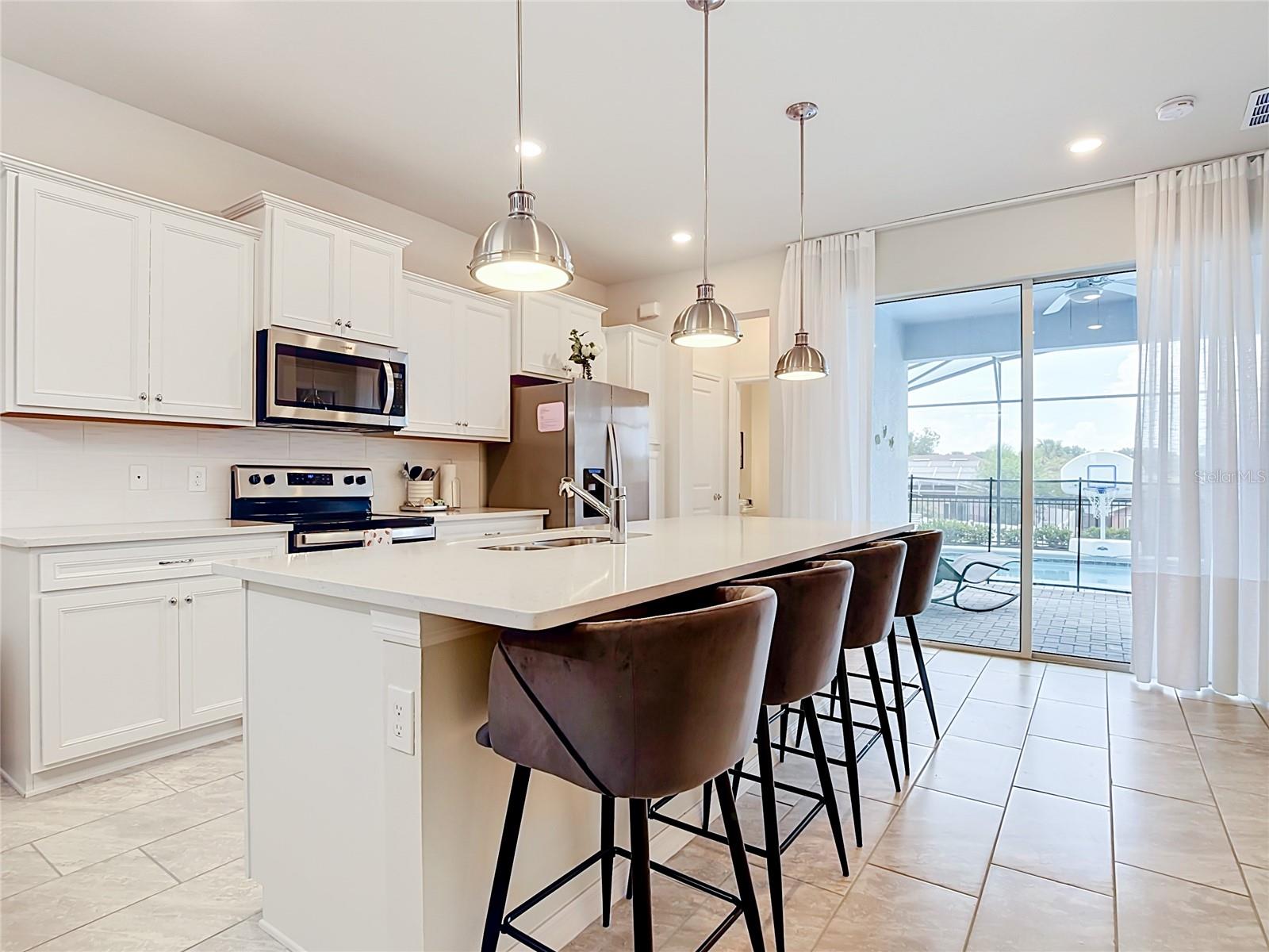 WINDSOR ISLAND RESIDENCE PH 2B - Residential