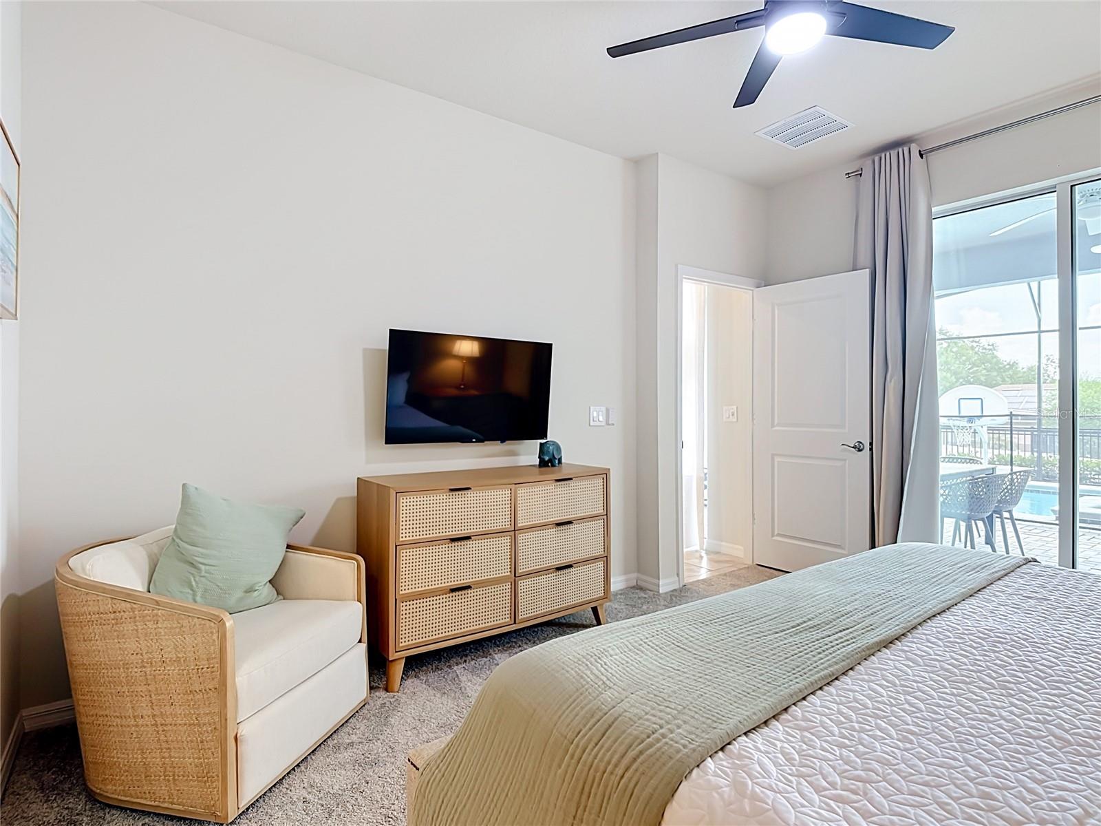 WINDSOR ISLAND RESIDENCE PH 2B - Residential