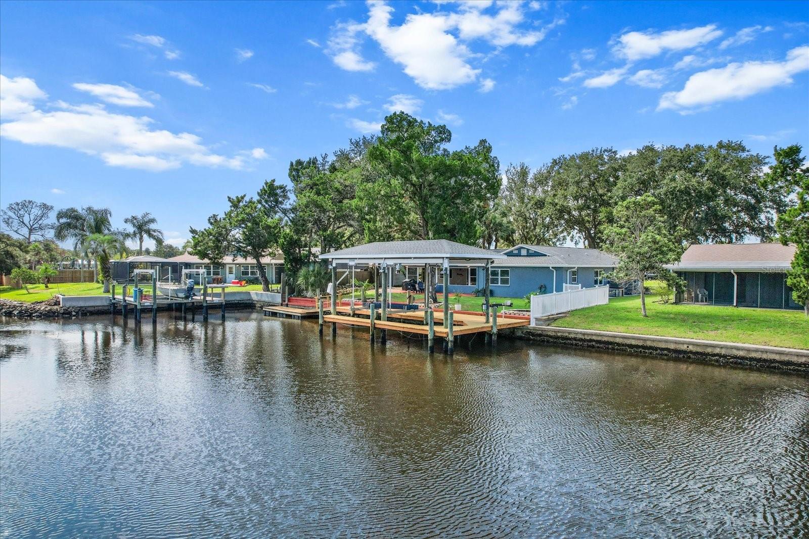 DIXIE SHORES UNIT 1 REPLAT - Residential