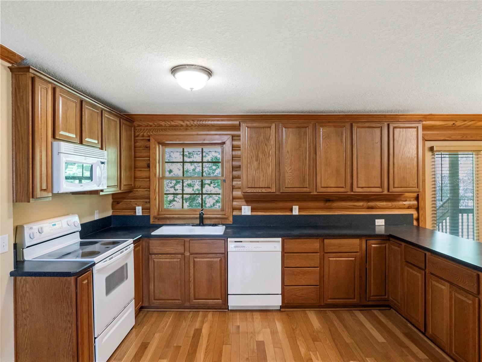 SEMINOLE ESTATES UNIT 2 - Residential