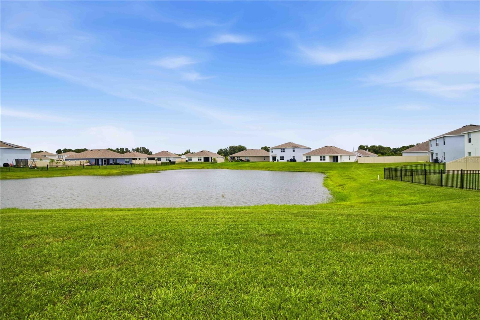 MANDARIN GROVE - Residential