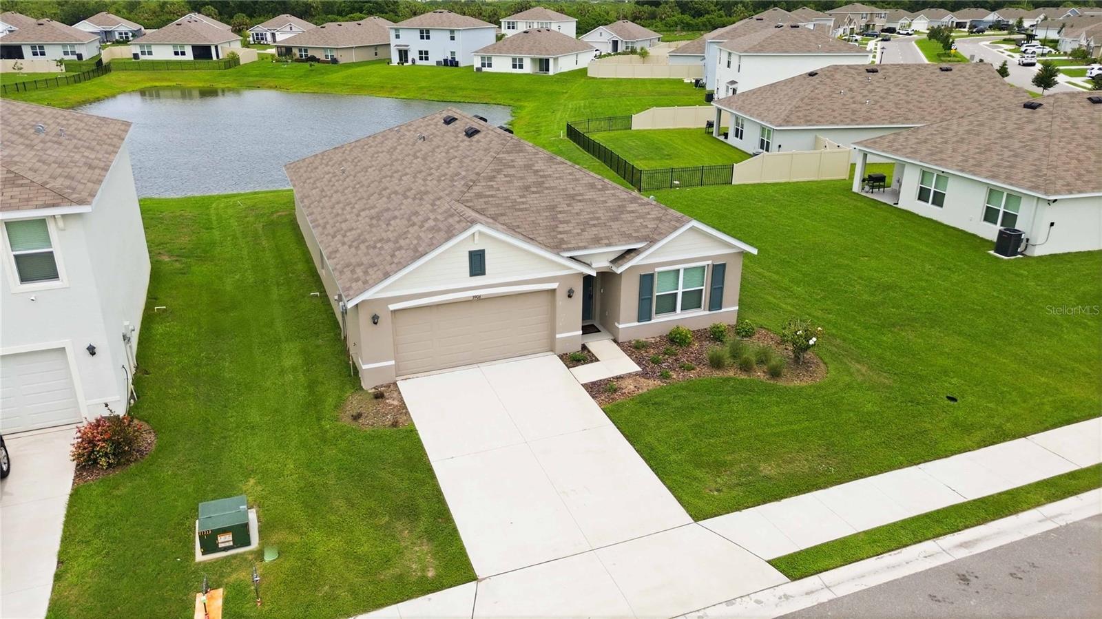 MANDARIN GROVE - Residential