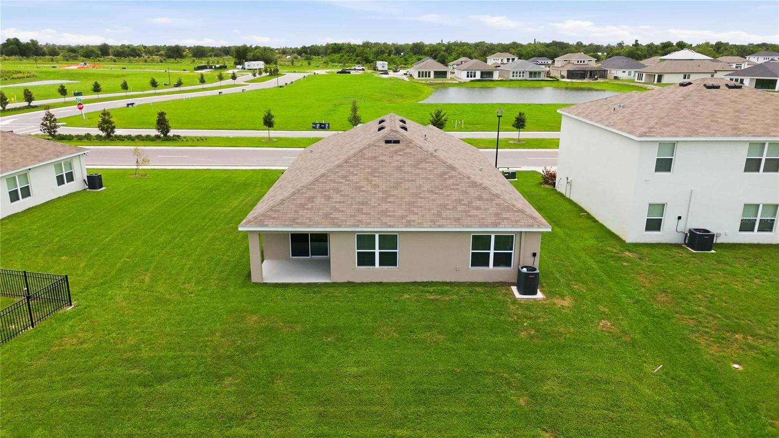 MANDARIN GROVE - Residential