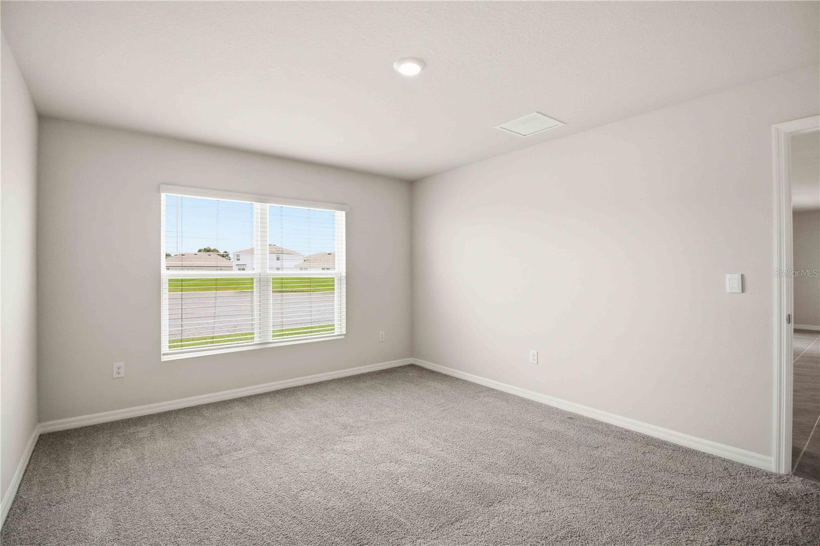 MANDARIN GROVE - Residential