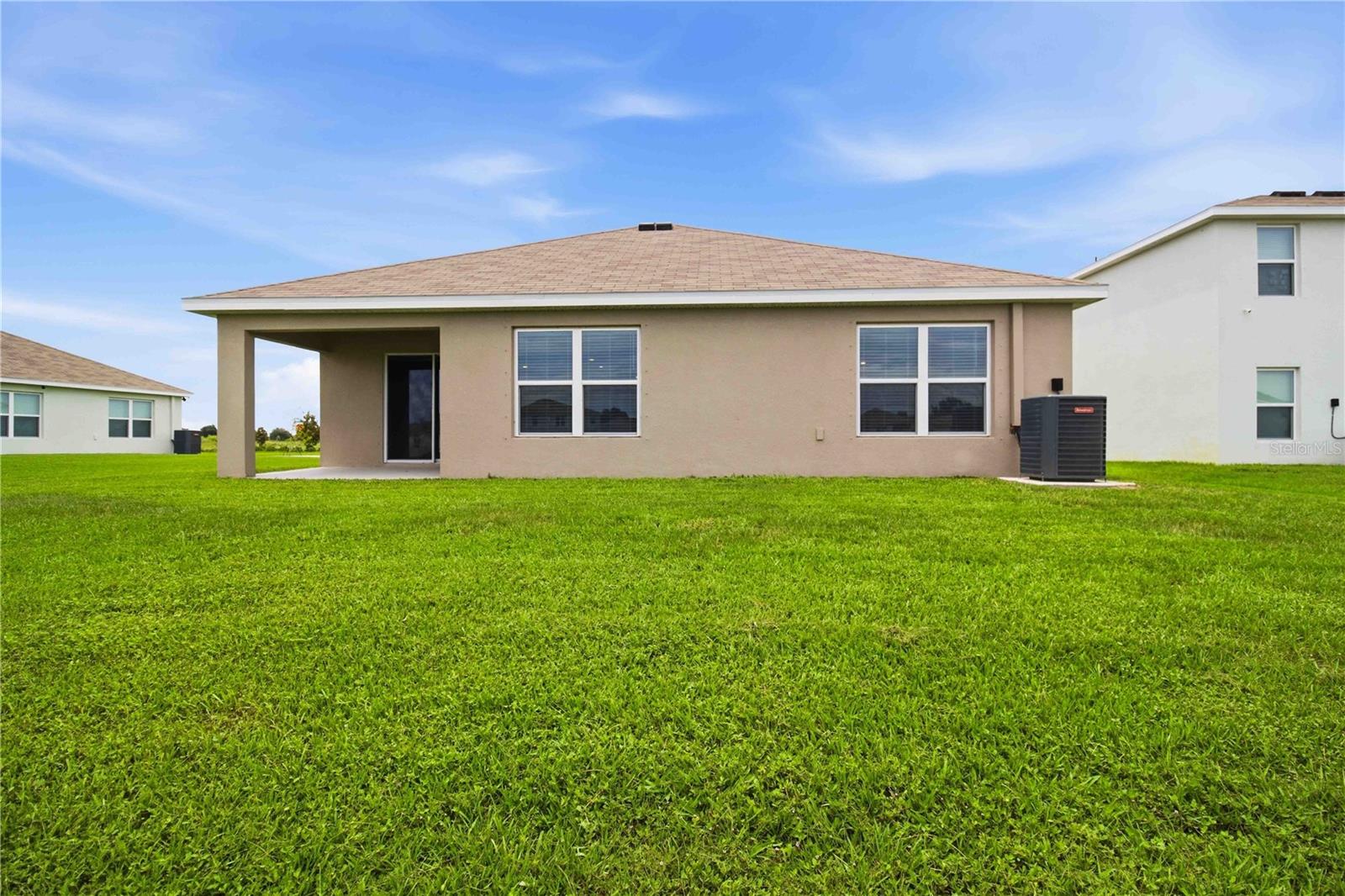 MANDARIN GROVE - Residential