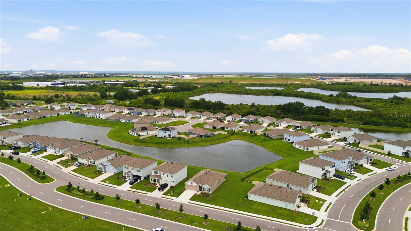 MANDARIN GROVE - Residential