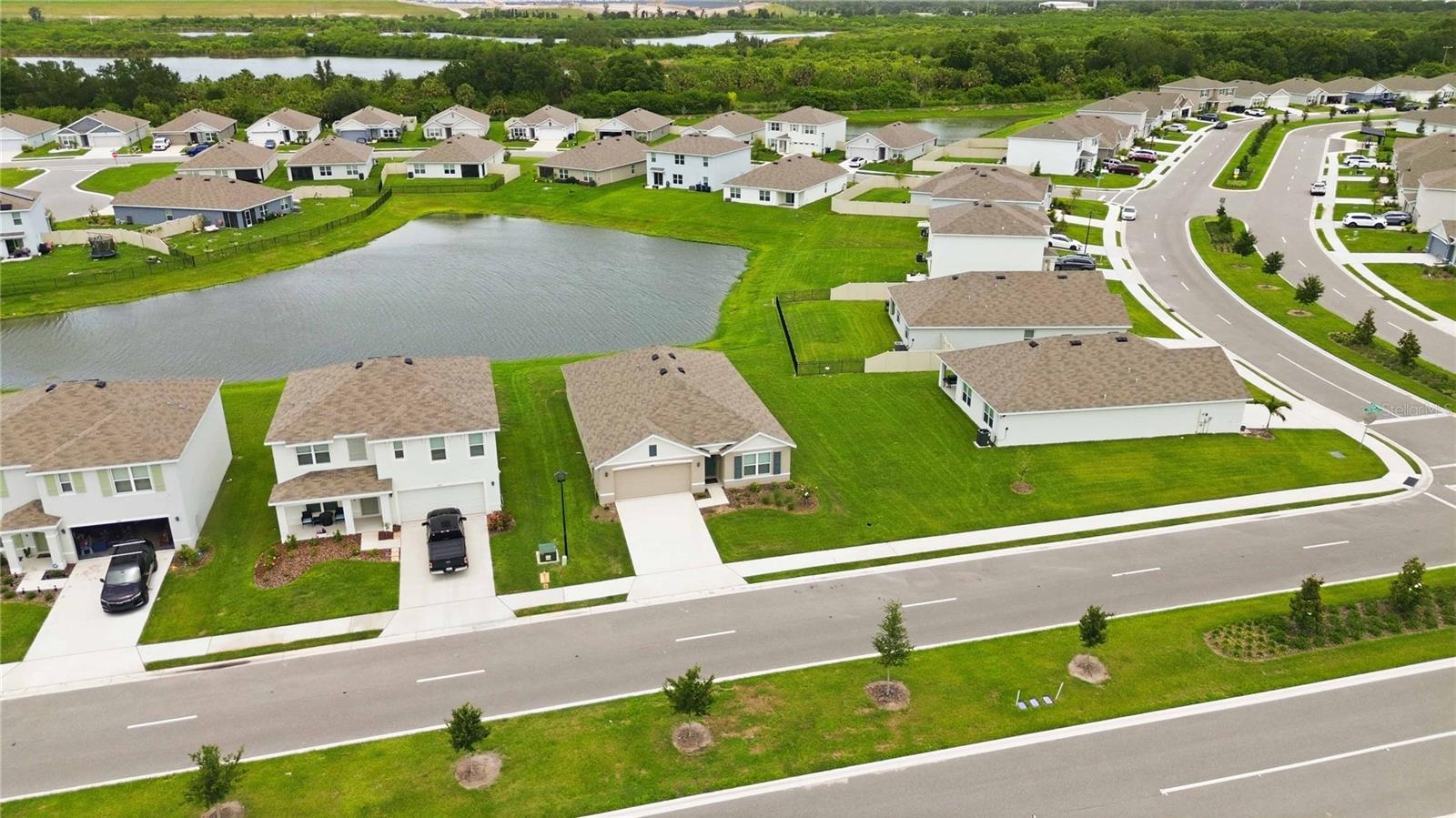 MANDARIN GROVE - Residential