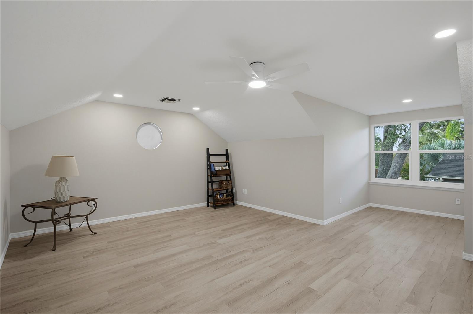 WESTFIELD LAKES - Residential