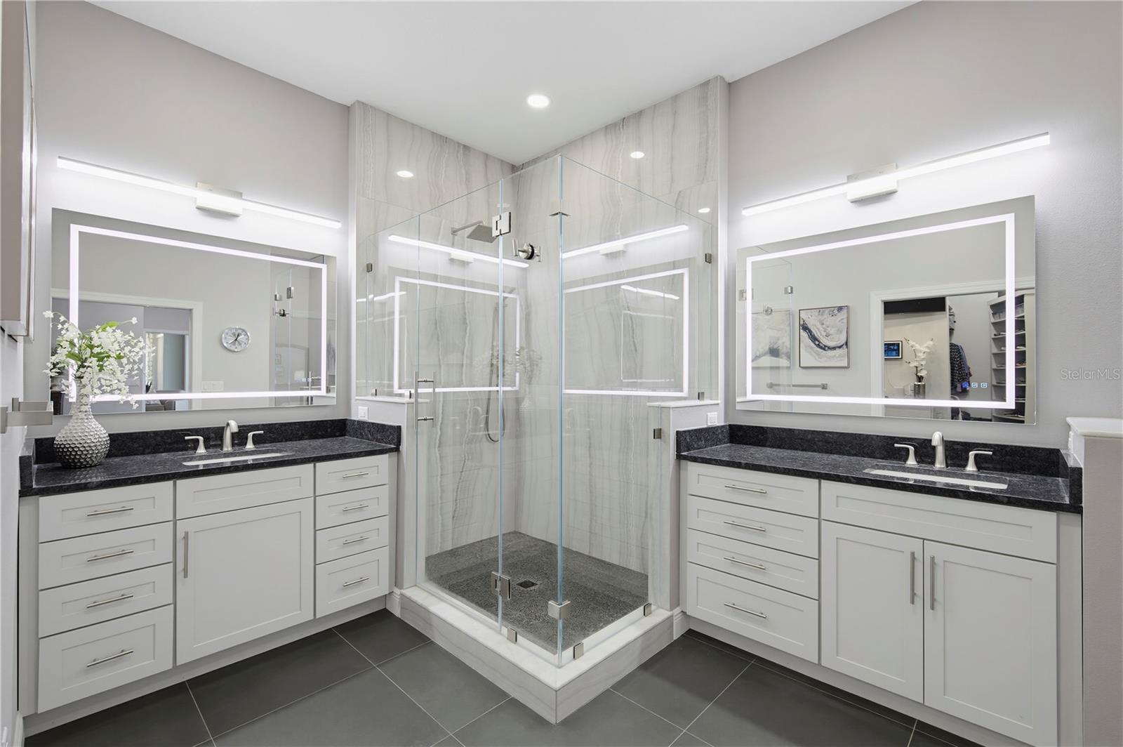 WESTFIELD LAKES - Residential