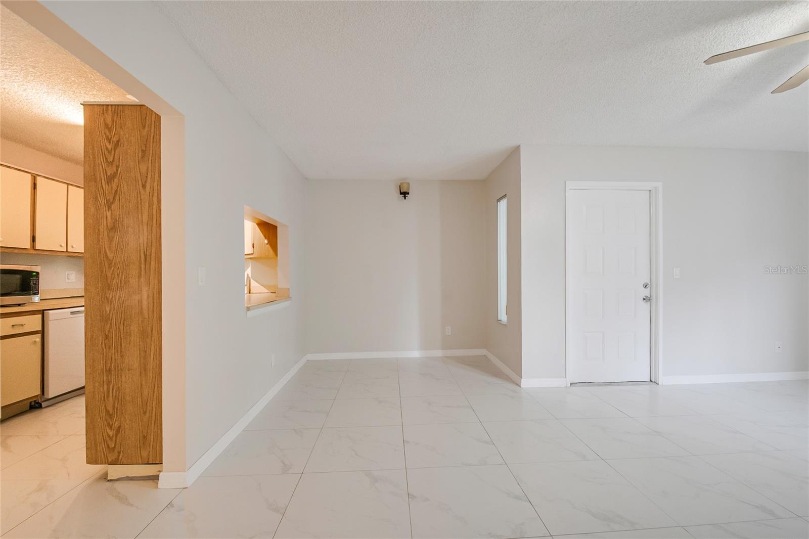 CLUB AT ORLANDO CONDO PH 1 - Residential