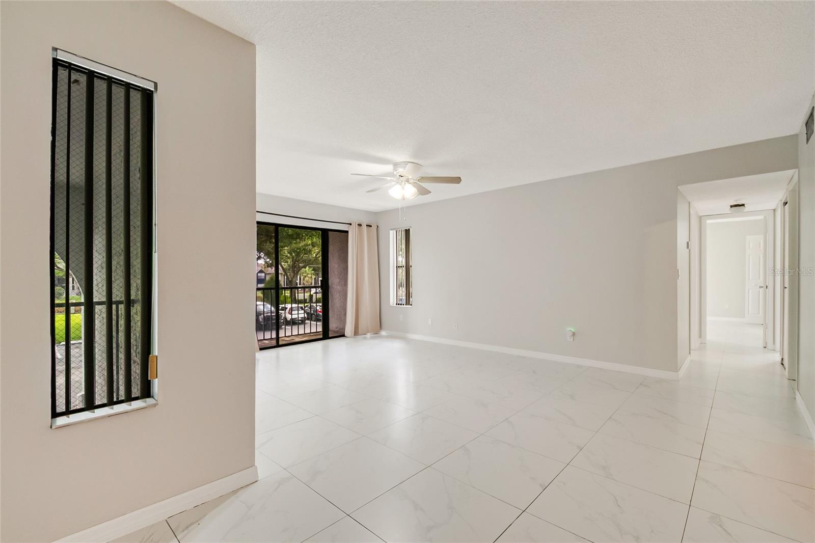 CLUB AT ORLANDO CONDO PH 1 - Residential