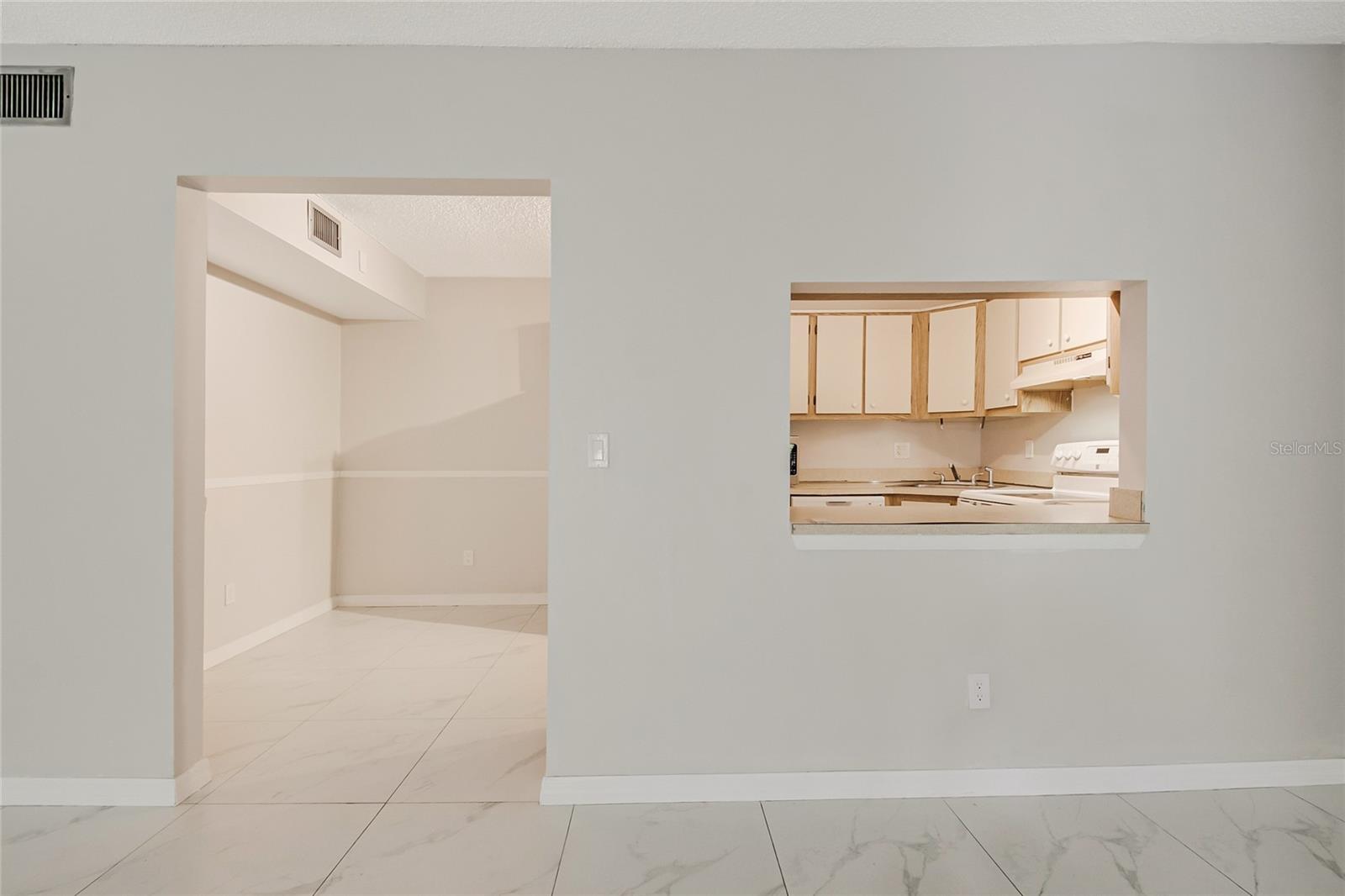 CLUB AT ORLANDO CONDO PH 1 - Residential