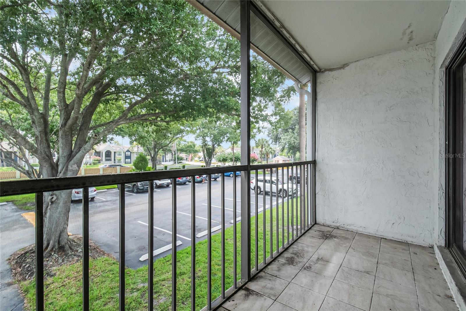 CLUB AT ORLANDO CONDO PH 1 - Residential