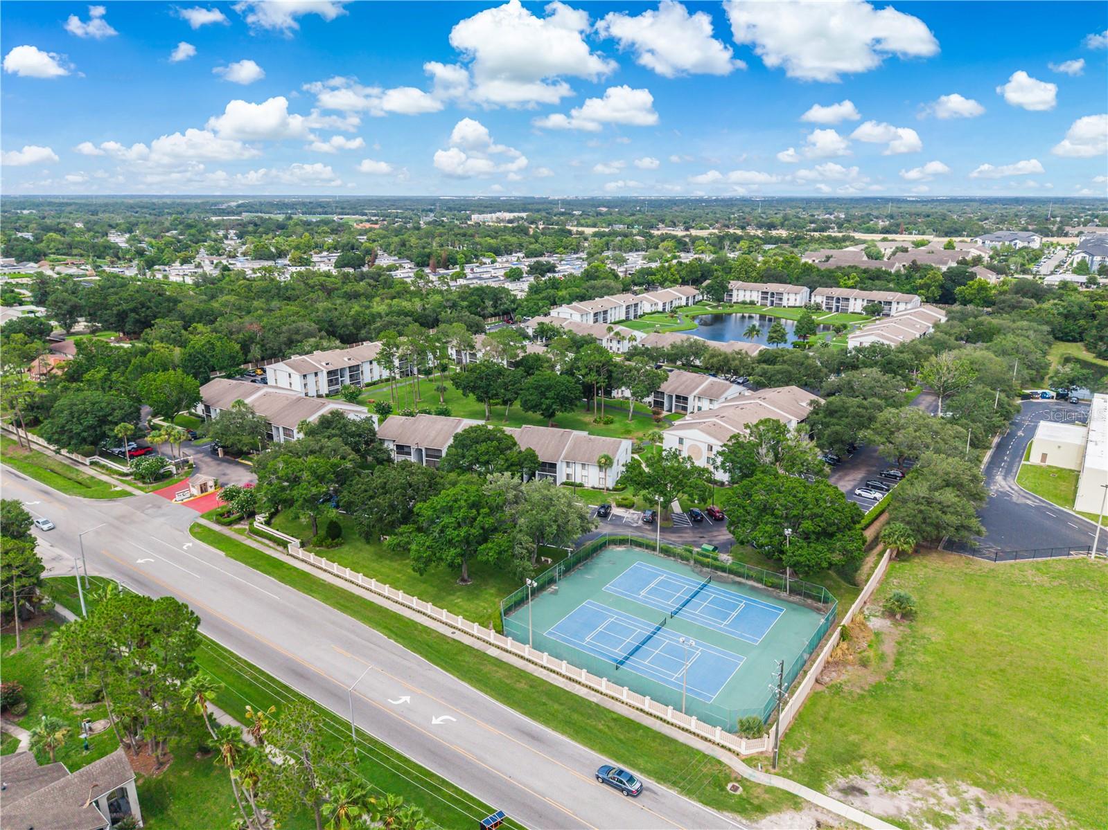 CLUB AT ORLANDO CONDO PH 1 - Residential
