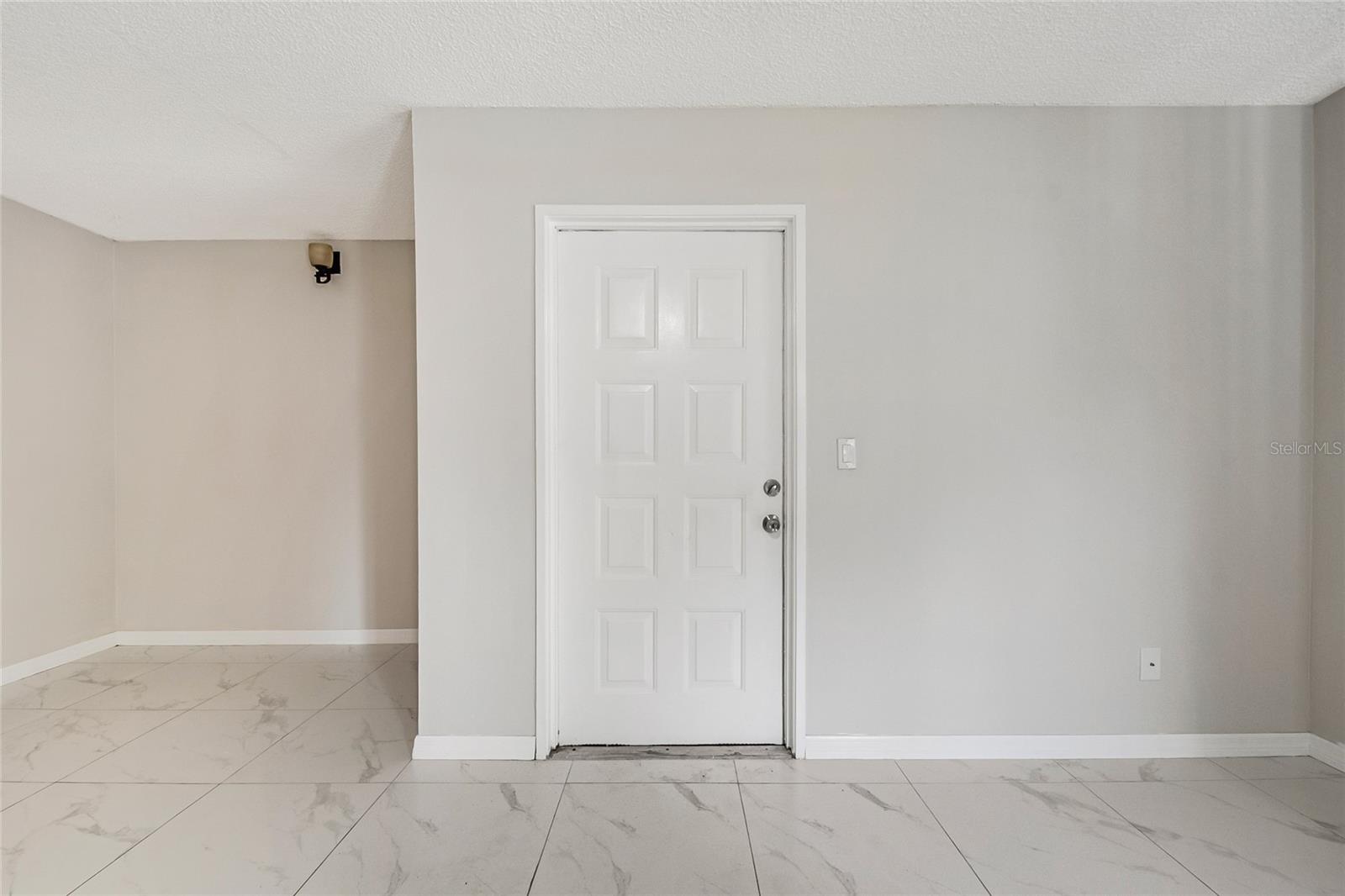 CLUB AT ORLANDO CONDO PH 1 - Residential
