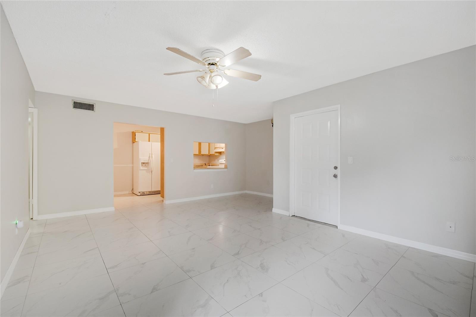 CLUB AT ORLANDO CONDO PH 1 - Residential