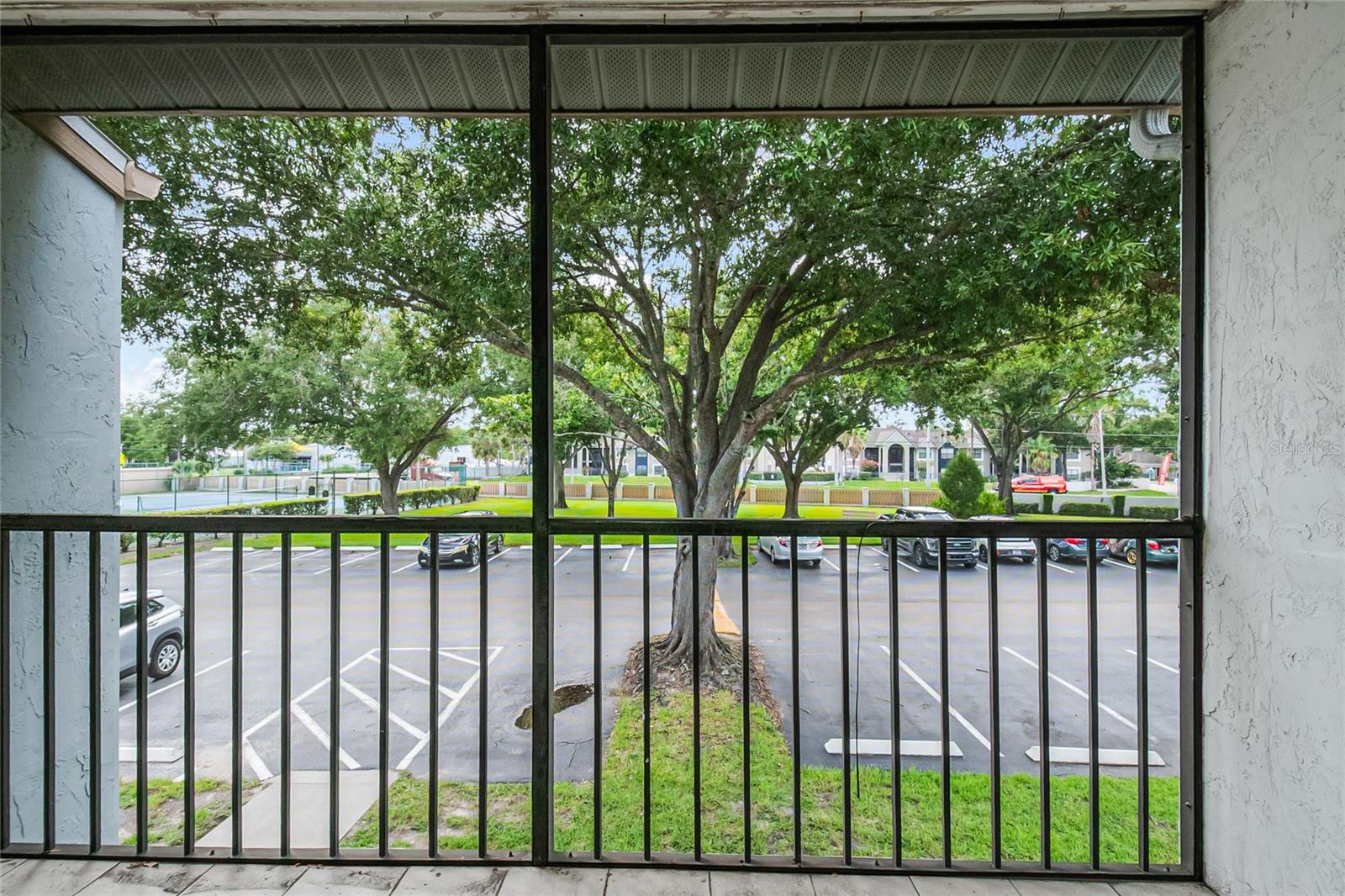 CLUB AT ORLANDO CONDO PH 1 - Residential