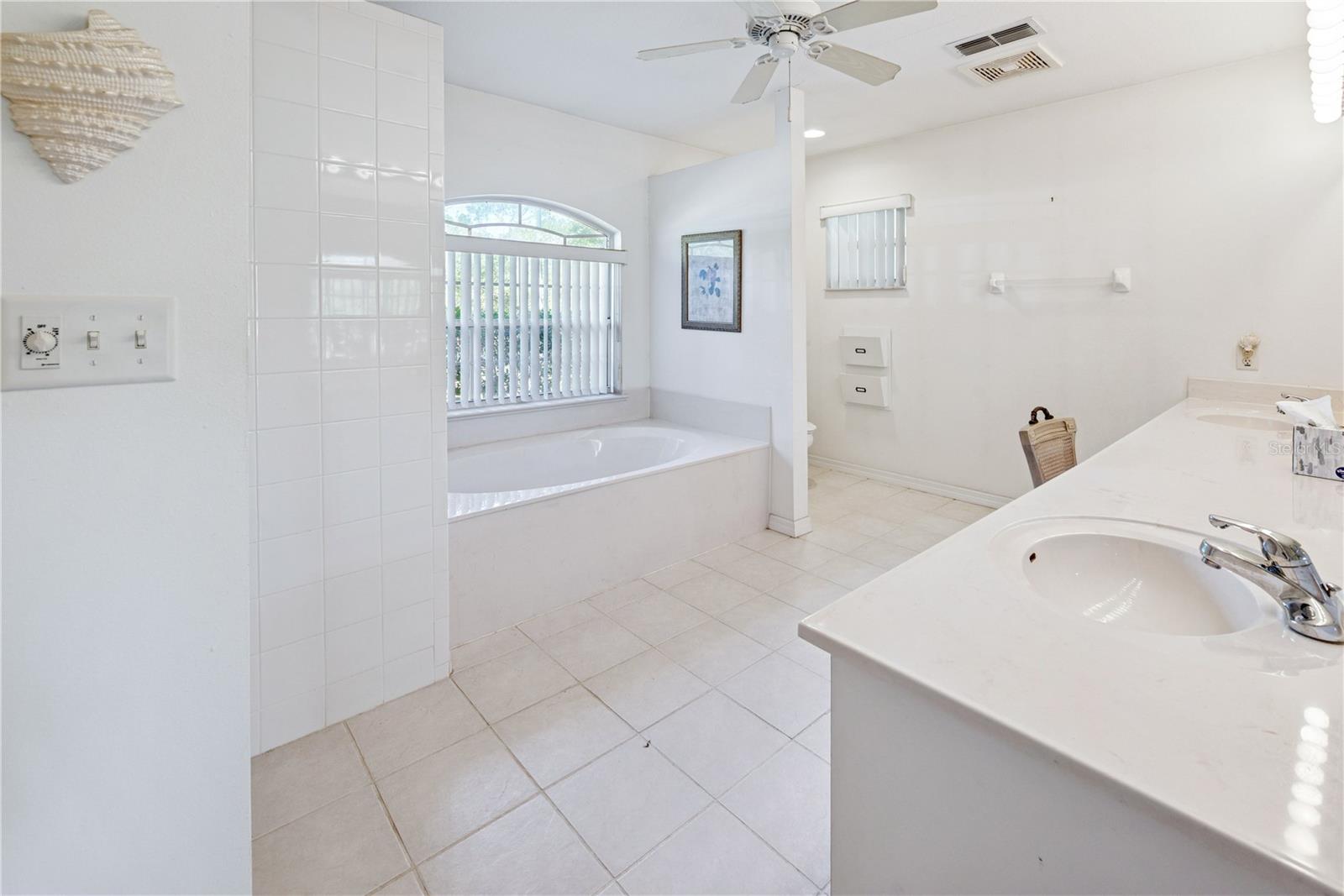 WILLISTON HYLNDS GOLF & C CLUB ESTATE - Residential