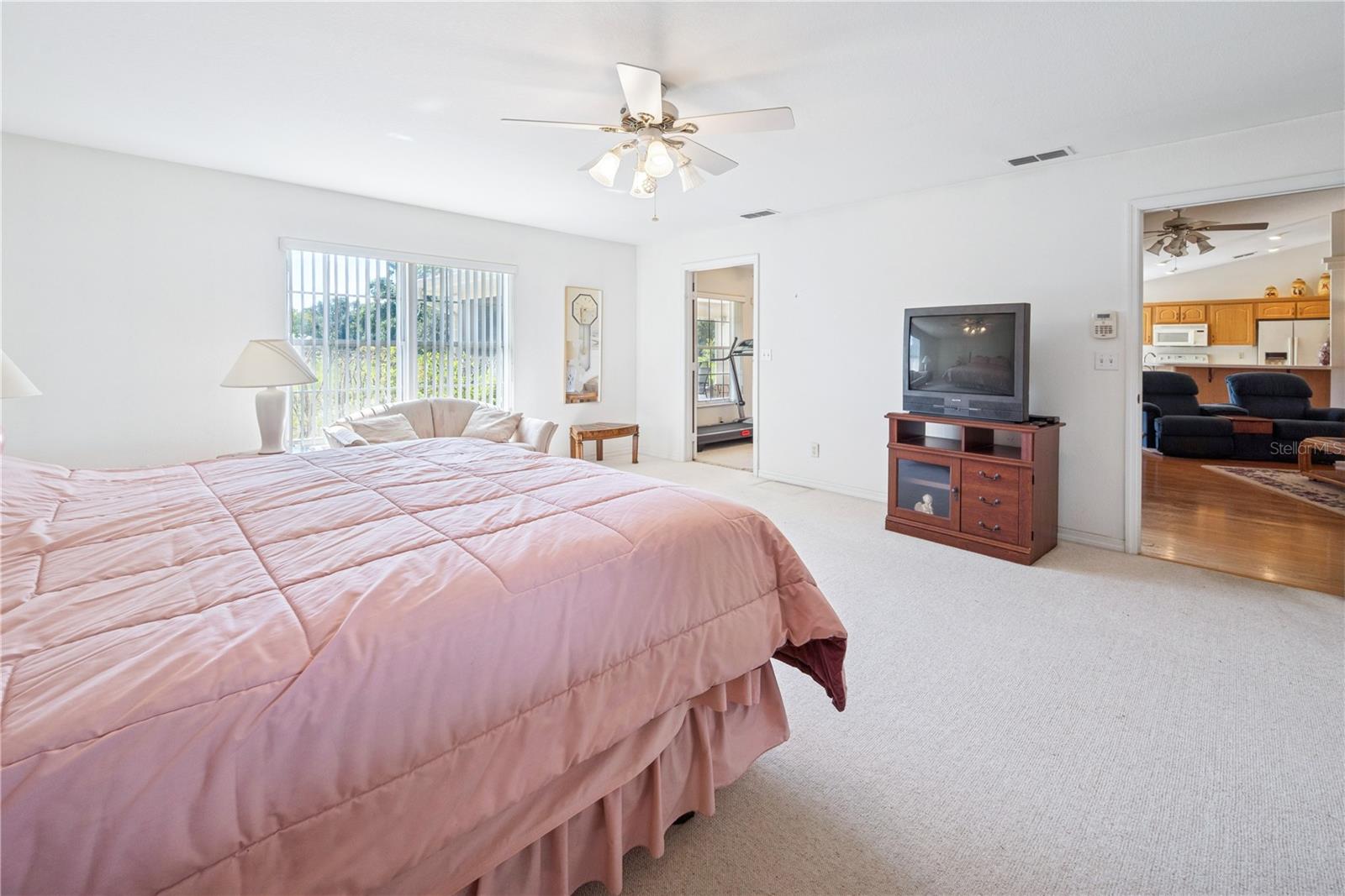 WILLISTON HYLNDS GOLF & C CLUB ESTATE - Residential